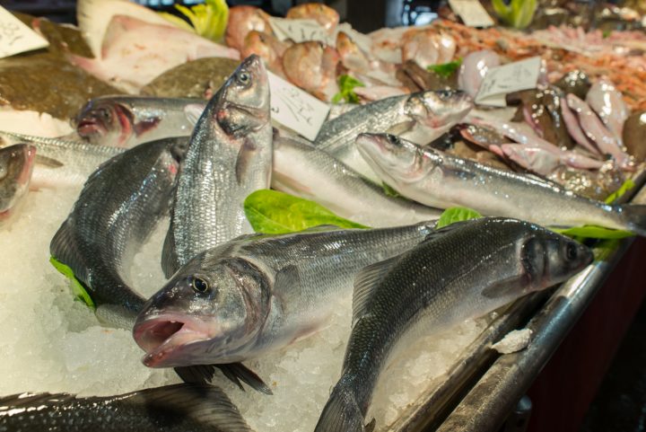 banchetto al mercato del pesce