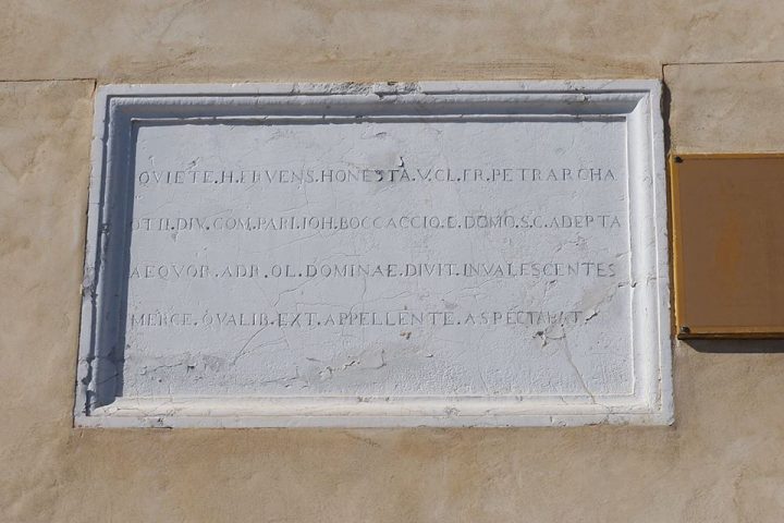 altra targa che ricorda il soggiorno di Francesco Petrarca a Venezia